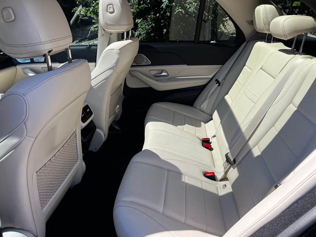 Certified Used 2024 Green Mercedes-Benz GLE 450e image 12