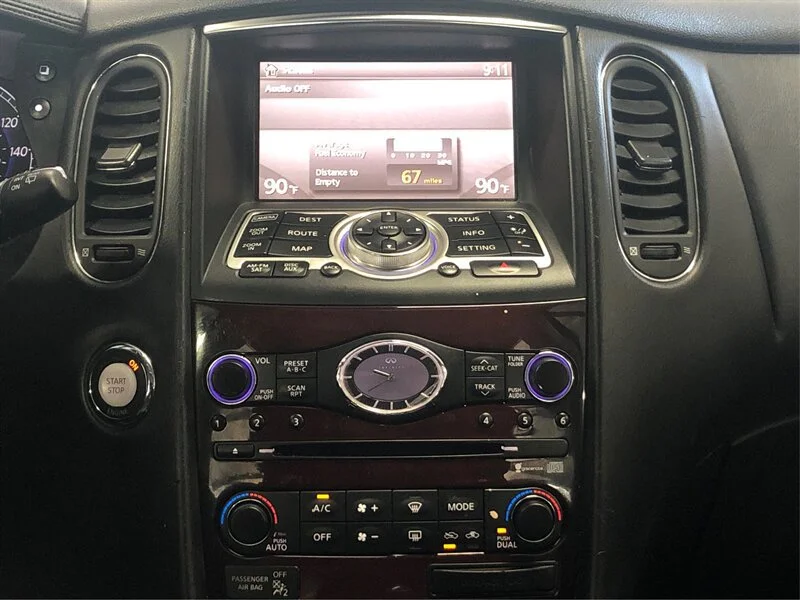 Used 2009 Black Obsidian INFINITI Journey image 14