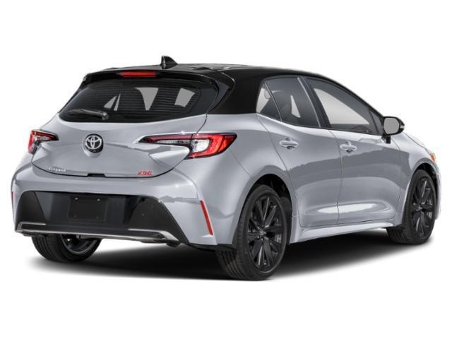 New 2026 Classic Silver Metallic with Midnight Black Metallic roof <sup>1</sup> Toyota  XSE image 2