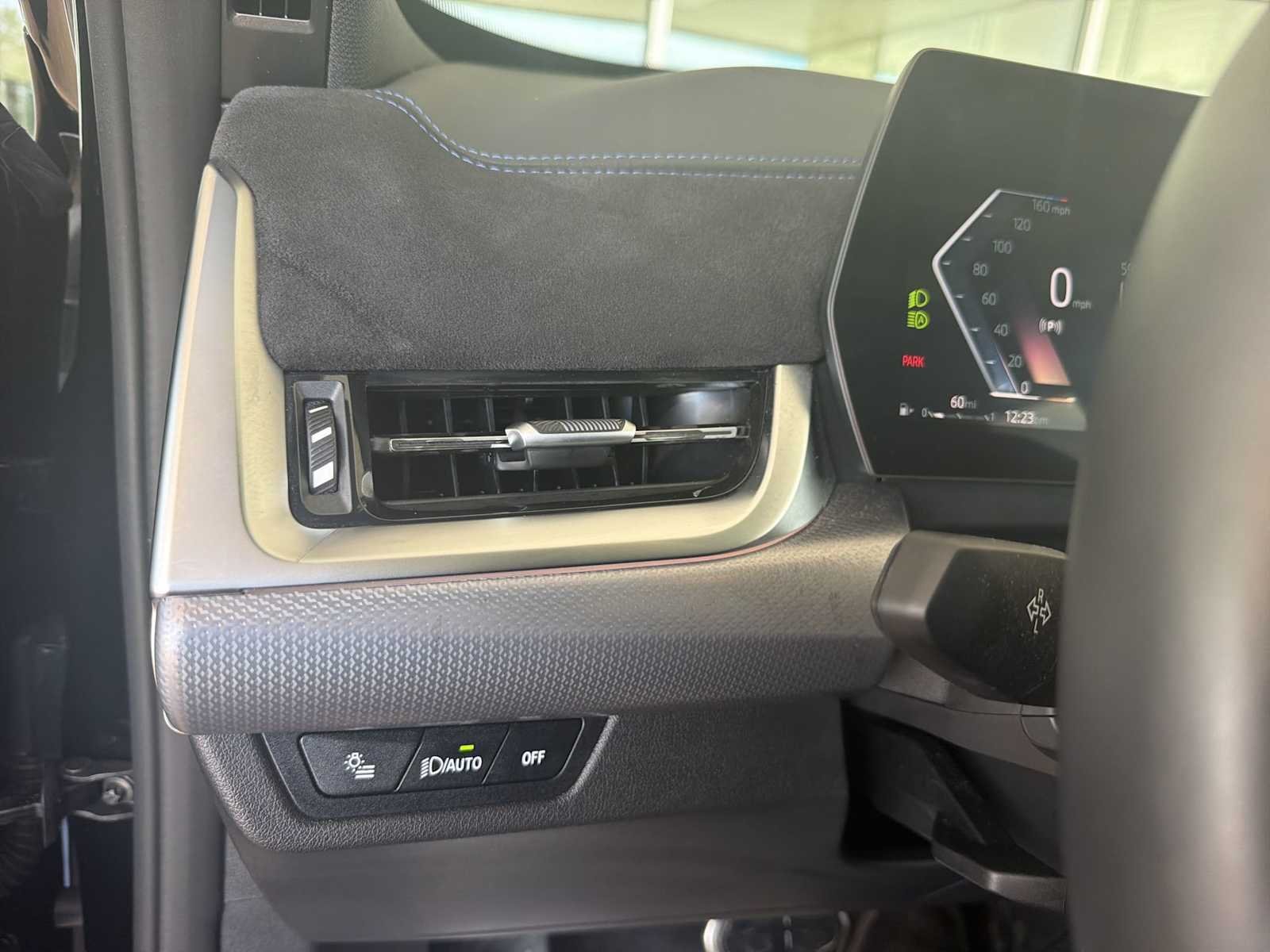 Used 2026 BLACK BMW xDrive28i image 18