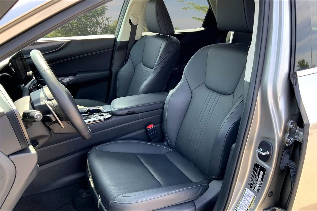 Used 2024 Silver Lexus 350 Base image 20