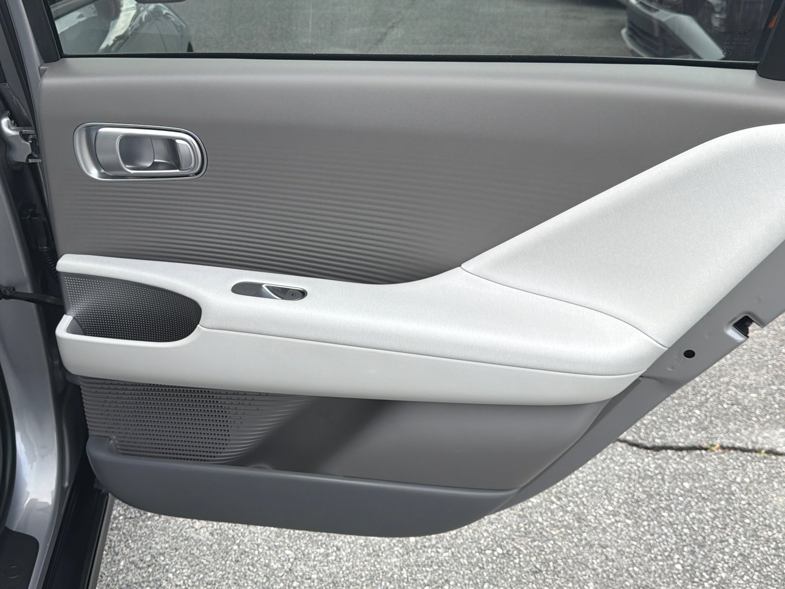 Certified Used 2024 Curated Silver Hyundai SEL image 16