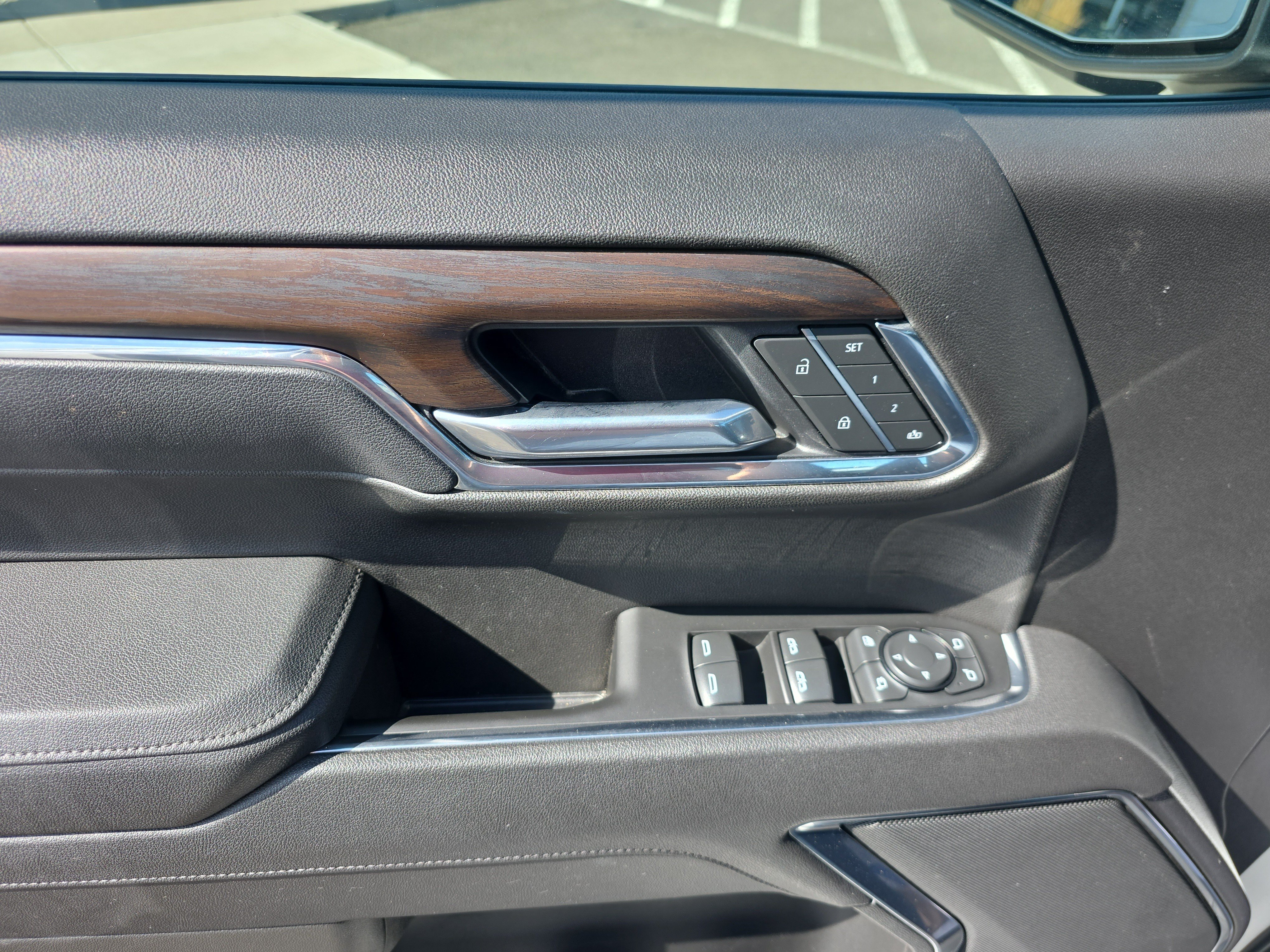 2025 GMC Sierra 1500 SLT - Photo 21