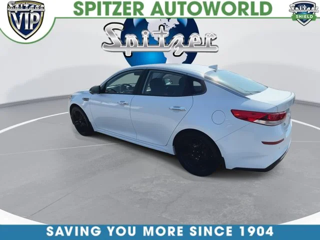 Used 2019 White Kia LX image 7