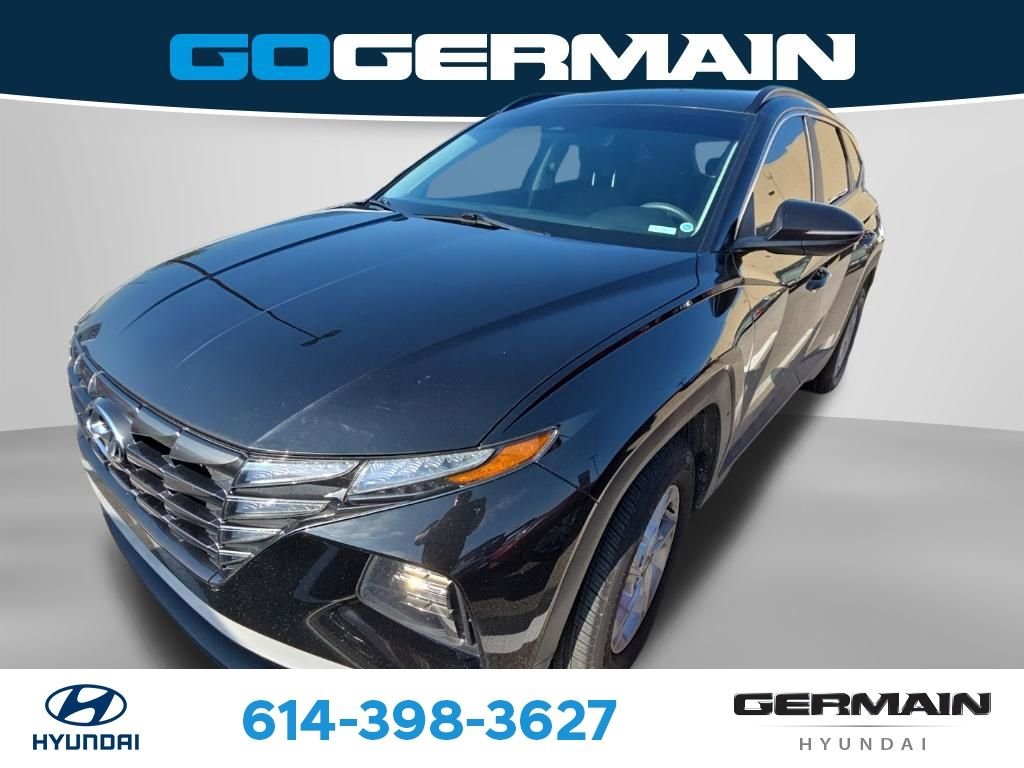 Used 2023 Black Hyundai SEL image 4