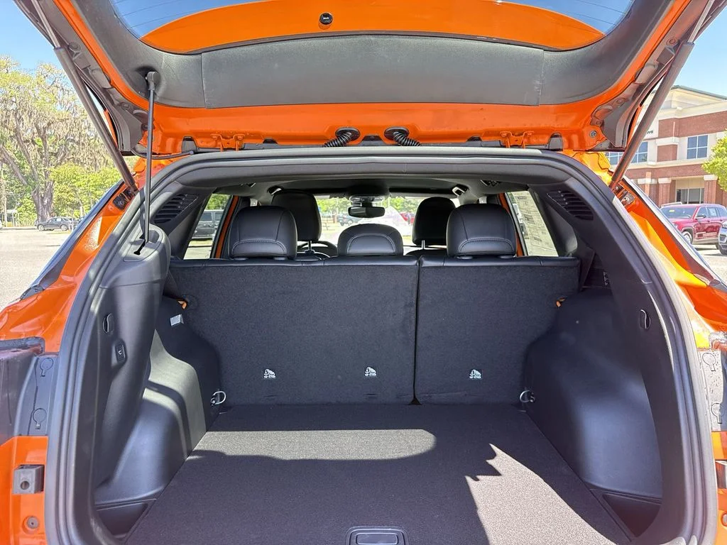 New 2026 Joose Exterior Paint Jeep Latitude image 27