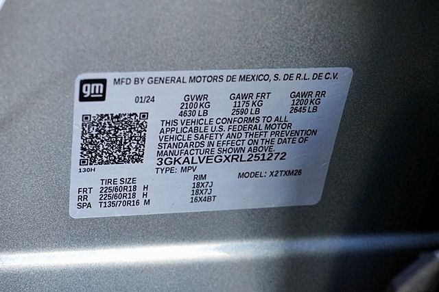 Used 2024 Silver GMC SLT image 32
