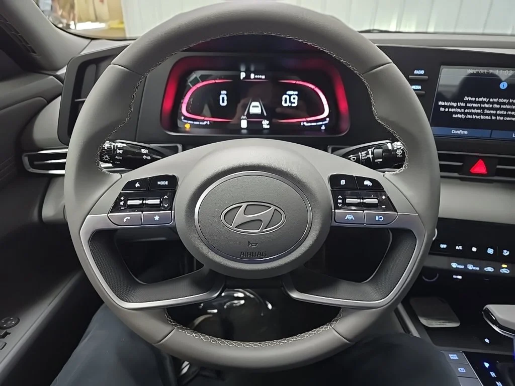 New 2026 Gray Hyundai SEL Sport image 18