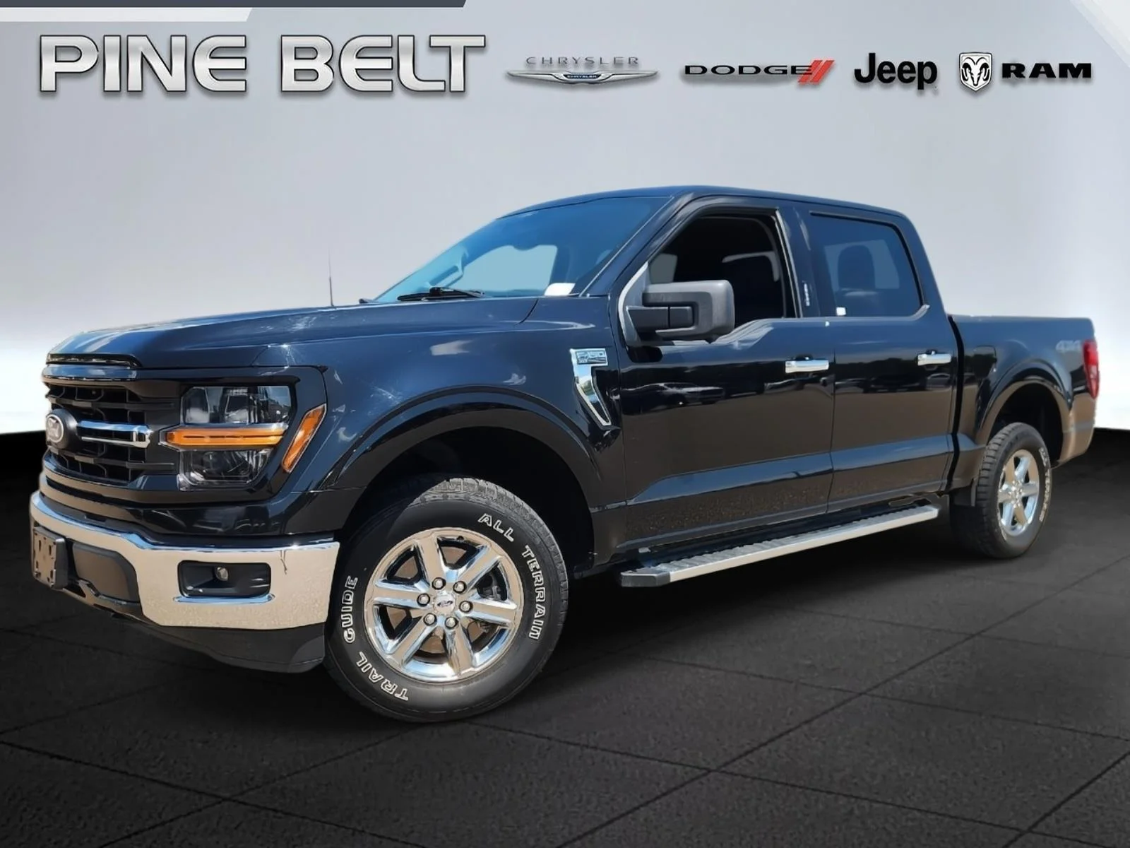Used 2024 Agate Black Ford XLT image 1