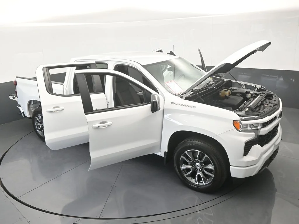 Used 2023 Summit White Chevrolet RST image 70