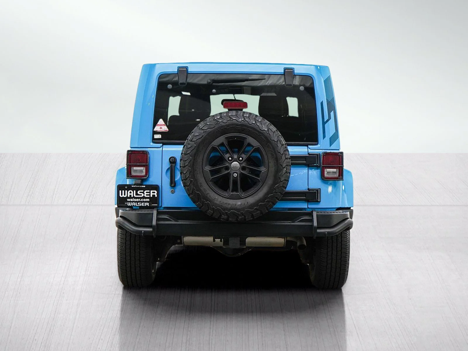 Used 2017 Chief Clearcoat Jeep Winter image 4