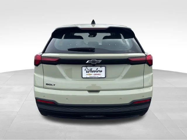 New 2027 Relic Green Metallic Chevrolet LT image 4