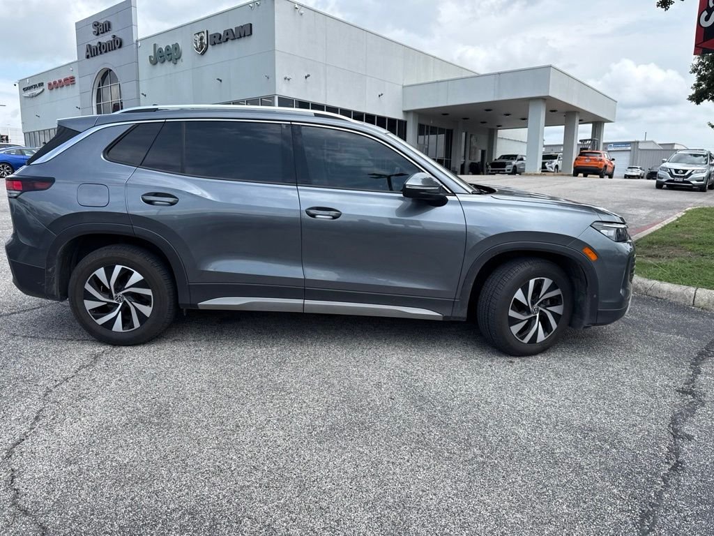 Used 2025 Gray Volkswagen 2.0T S image 8