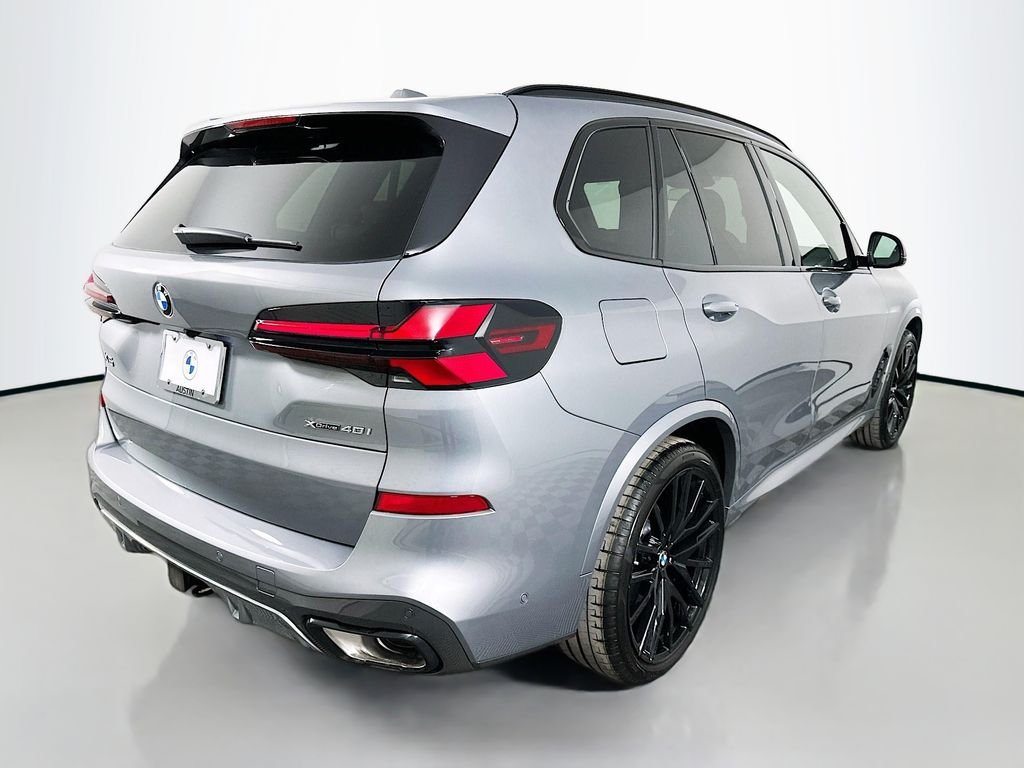 Used 2026 Skyscraper Grey Metallic BMW xDrive40i image 5