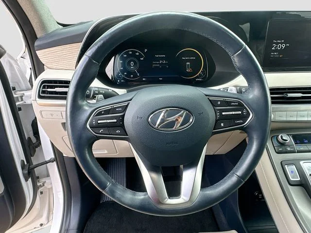 Used 2021 White Hyundai Limited image 11
