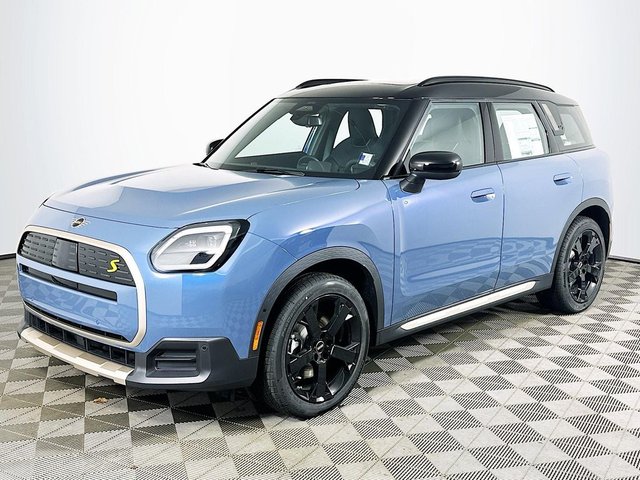 2026 MINI Countryman Signature Plus