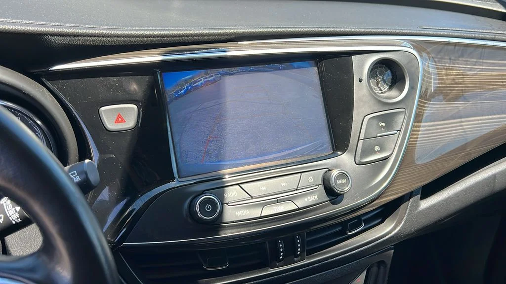 Certified Used 2019 Galaxy Silver Metallic Buick Essence image 18