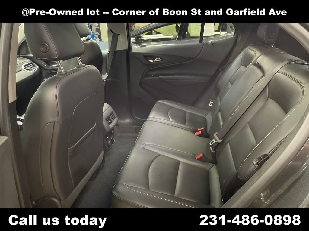 Used 2018 Gray Chevrolet Premier image 27