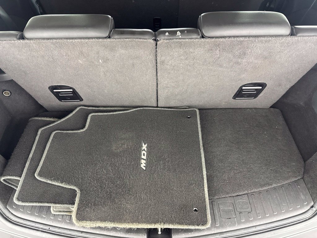 Used 2011  Acura Technology image 38