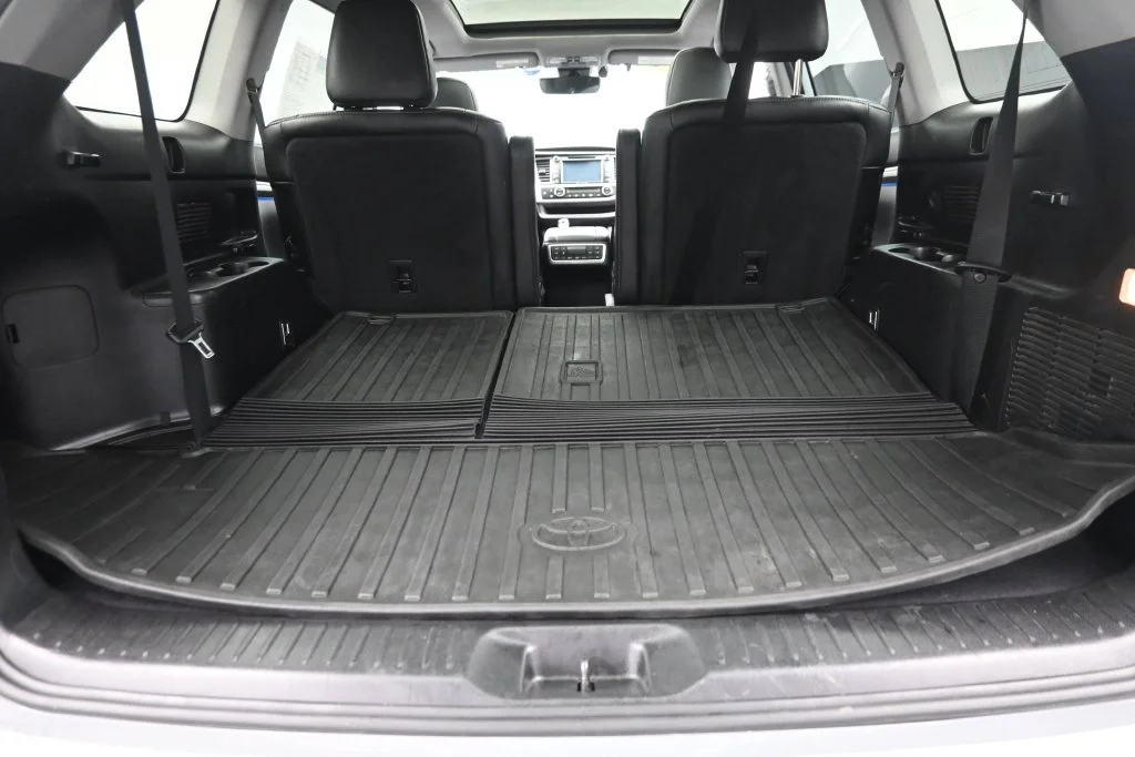 Used 2019 Silver Toyota Limited Platinum image 11