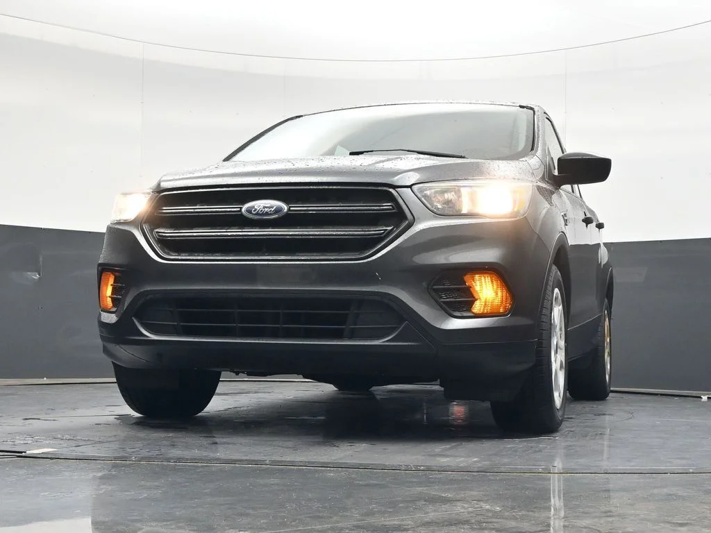 Used 2019 Gray Ford S image 47