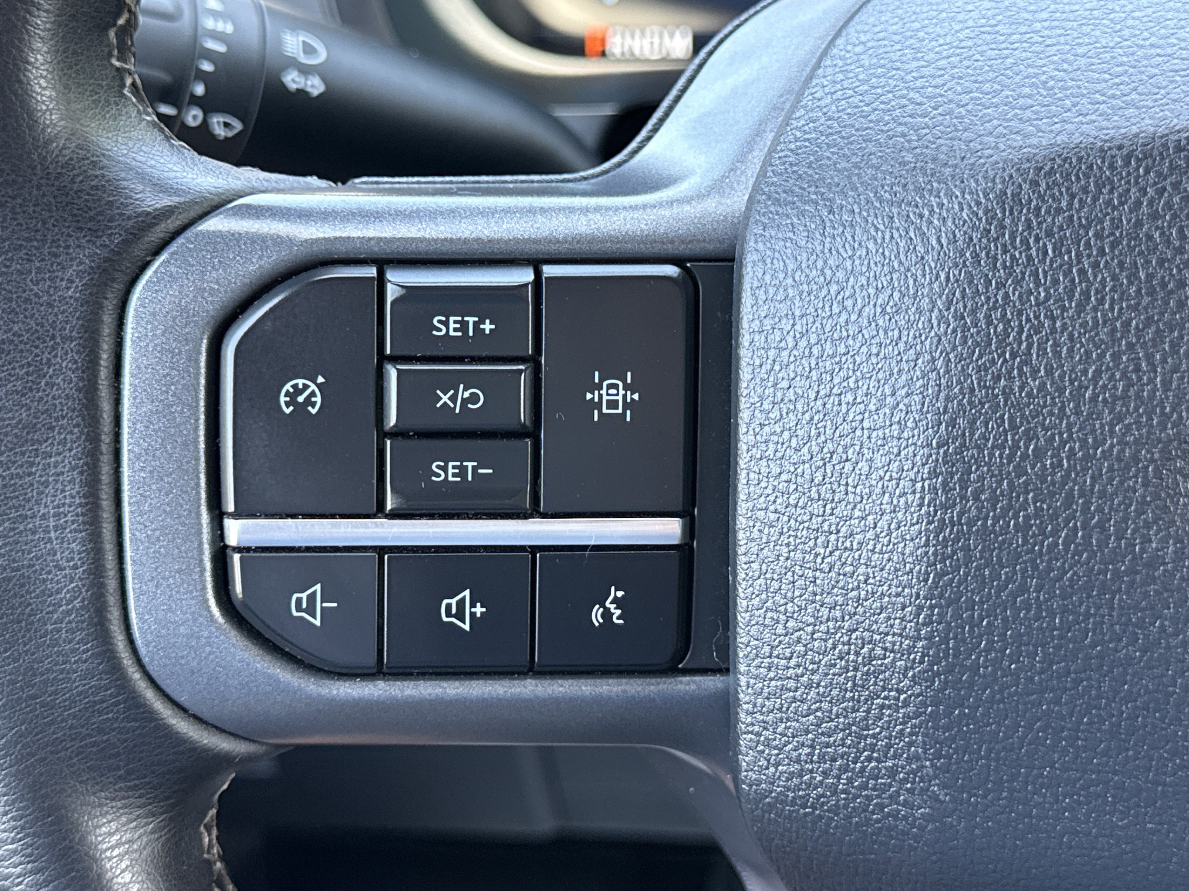 2024 Ford F-150 XLT - Photo 21