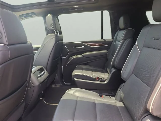 Used 2023 Black Raven Cadillac Premium Luxury image 12