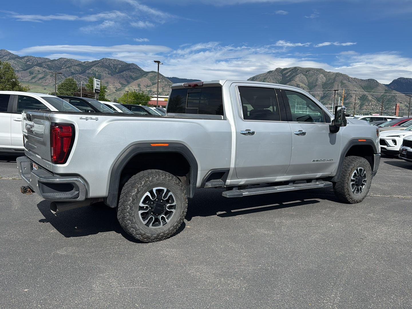 Used 2020 QUICKSILVER METALLIC GMC SLT image 3