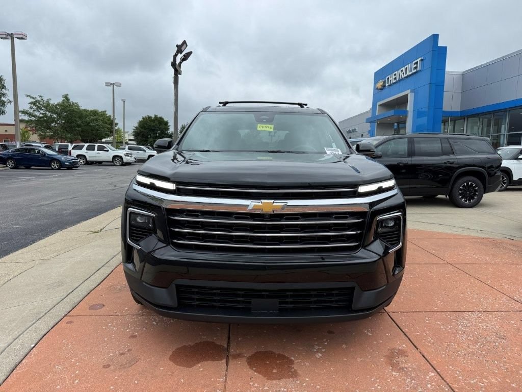 New 2026 Mosaic Black Metallic Chevrolet LT image 2