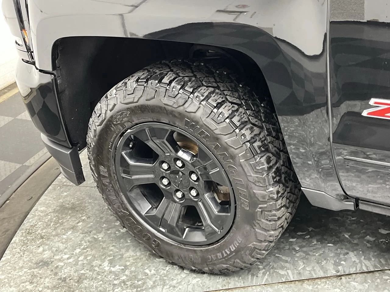 Used 2017 BLACK Chevrolet LT image 32