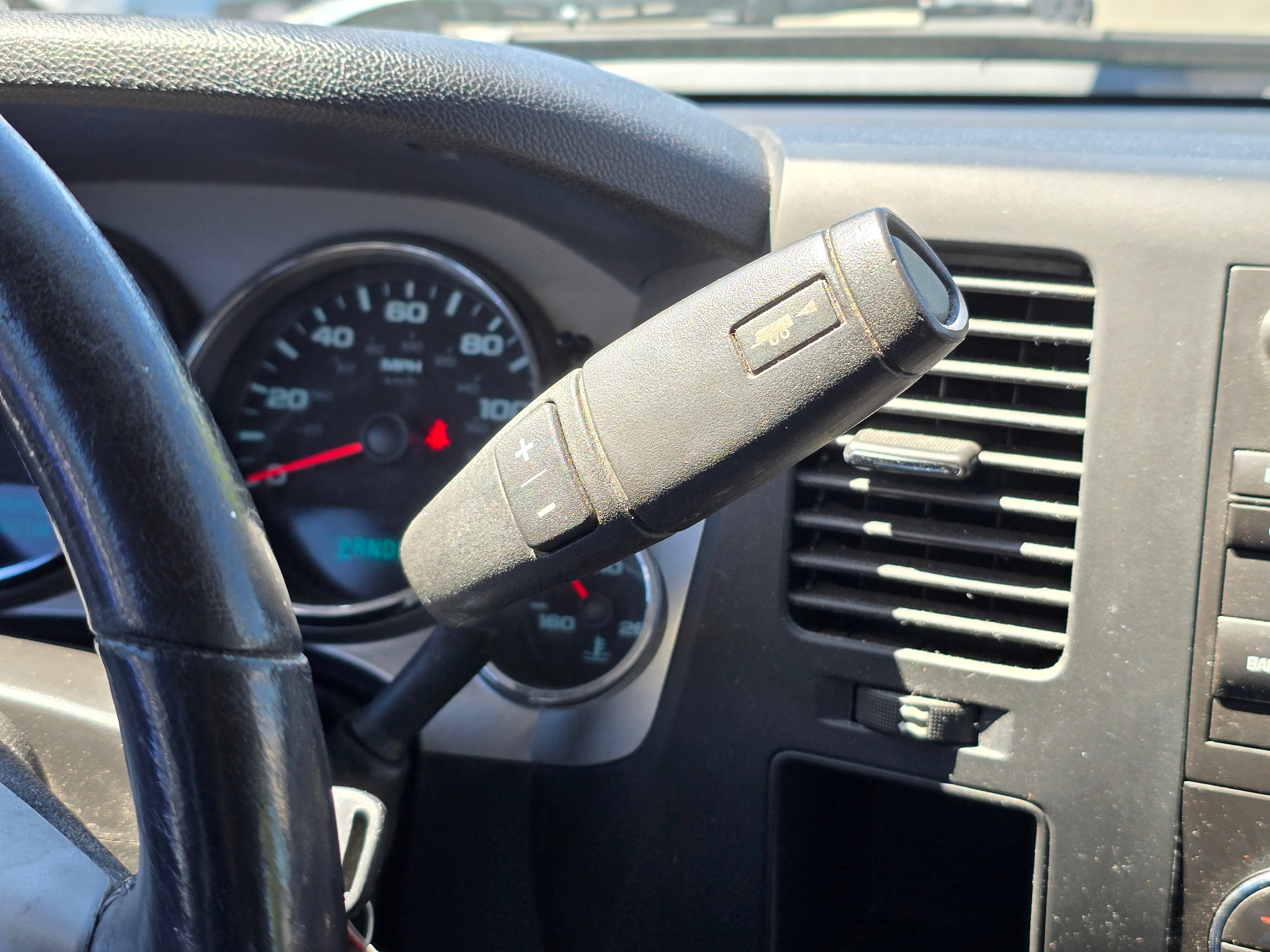 Used 2013 QUICKSILVER METALLIC GMC SLE image 26