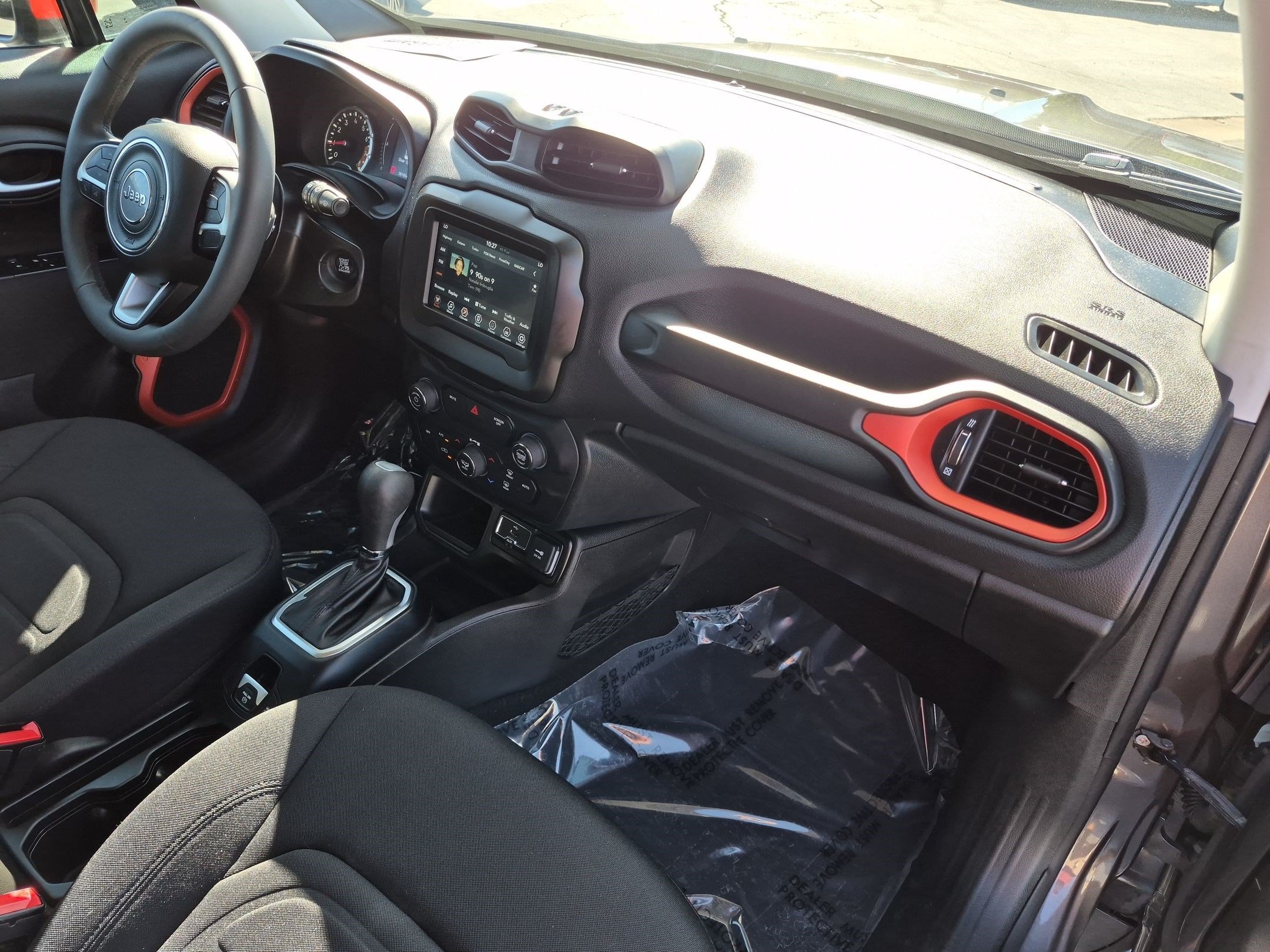 Used 2020 Granite Crystal Clearcoat Metallic Jeep Orange Edition image 31