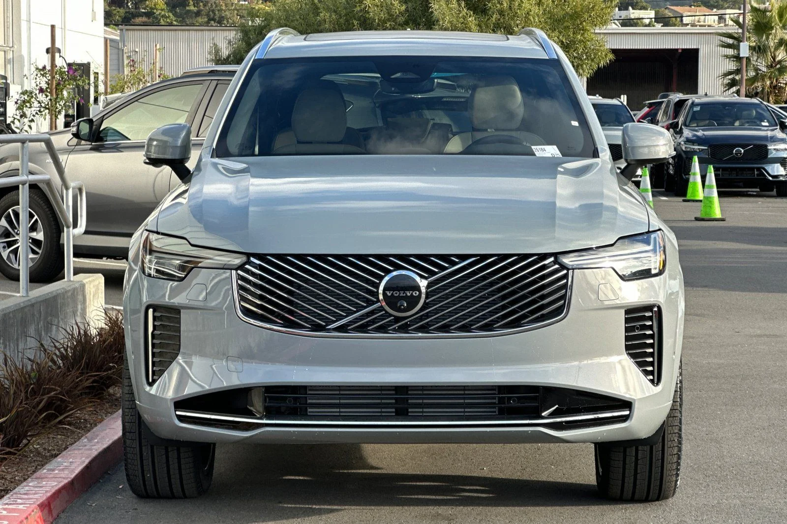 New 2026 Vapour Grey Volvo T8 Plus 7-Seater image 10