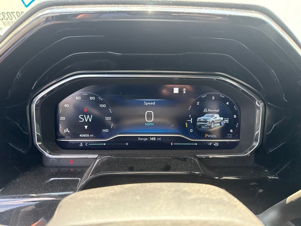 Used 2023 Black Chevrolet LT image 10