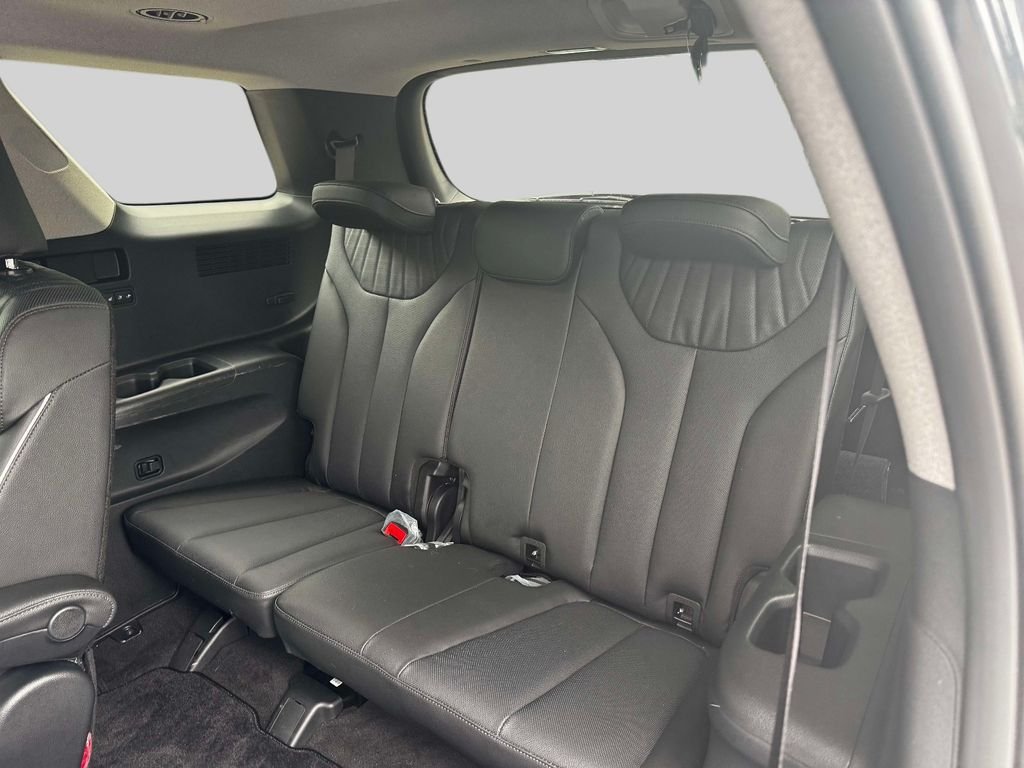 2024 Hyundai Palisade Limited - Photo 13