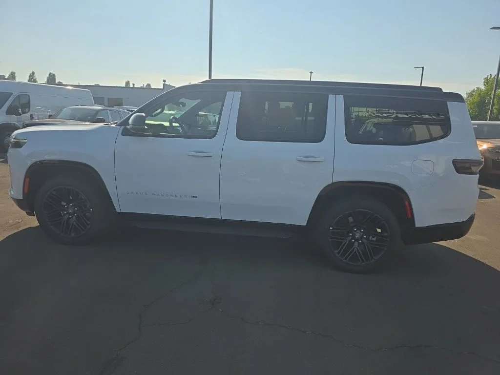New 2026 Bright White Clearcoat Jeep 85th Anniversary Edition image 2