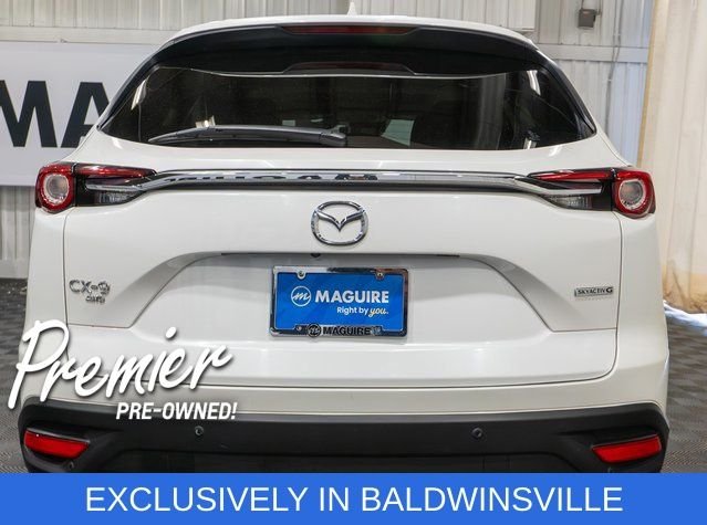Used 2022 Snowflake White Pearl Mazda Touring Plus image 6