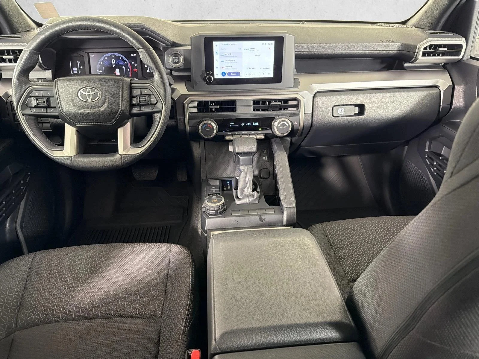 Used 2025 Silver Toyota SR5 image 22