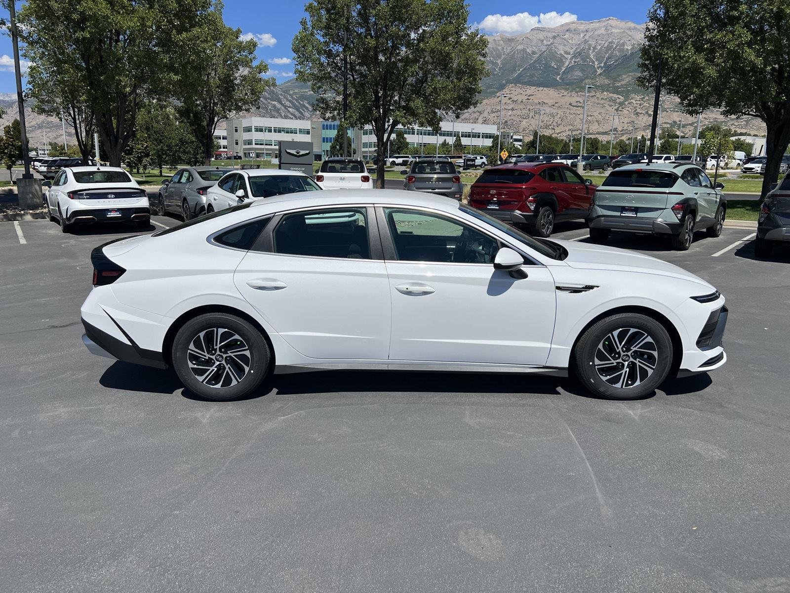 2026 Hyundai Sonata Hybrid Blue - Photo 6