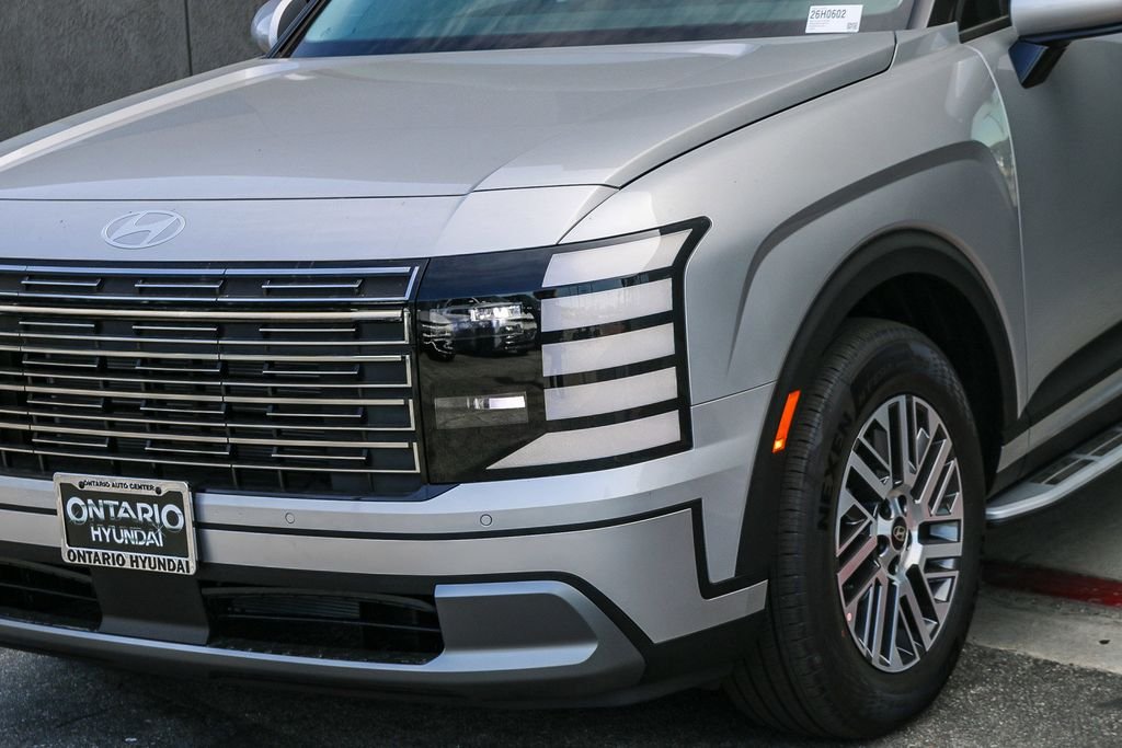 New 2026 Silver Hyundai SEL image 5