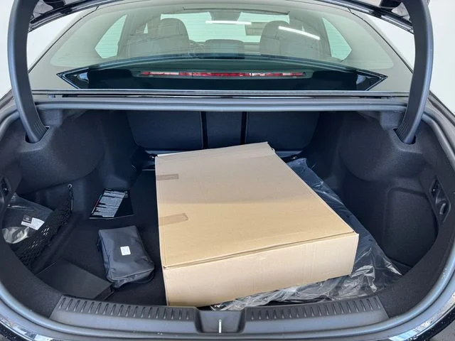 New 2027 Black Mercedes-Benz E 350 image 8