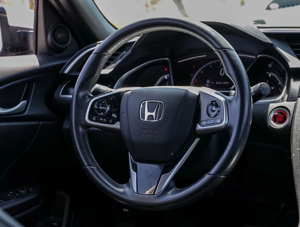 Used 2021  Honda Sport image 22