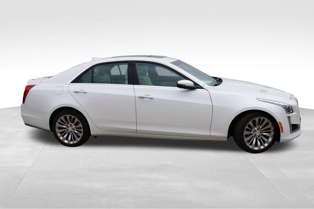 Used 2018 Cadillac CTS Sedan Luxury with VIN 1G6AX5SX0J0105665 for sale in Lakeville, MN