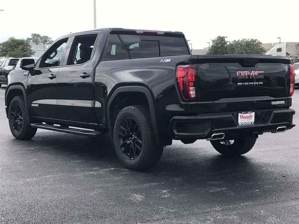 New 2026 Onyx Black GMC Elevation image 8