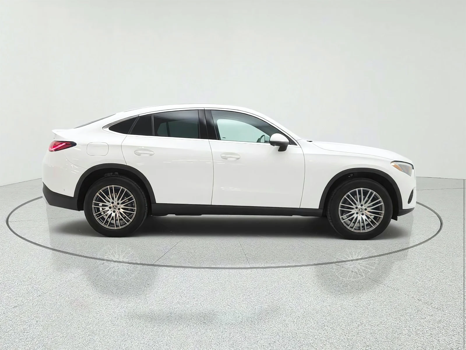 Certified Used 2026 Polar White Mercedes-Benz GLC 300 4MATIC® Coupe image 4