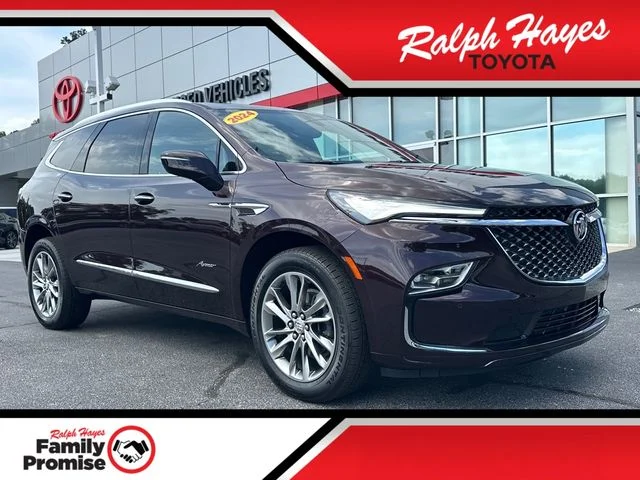 2024 Buick Enclave Avenir's photo