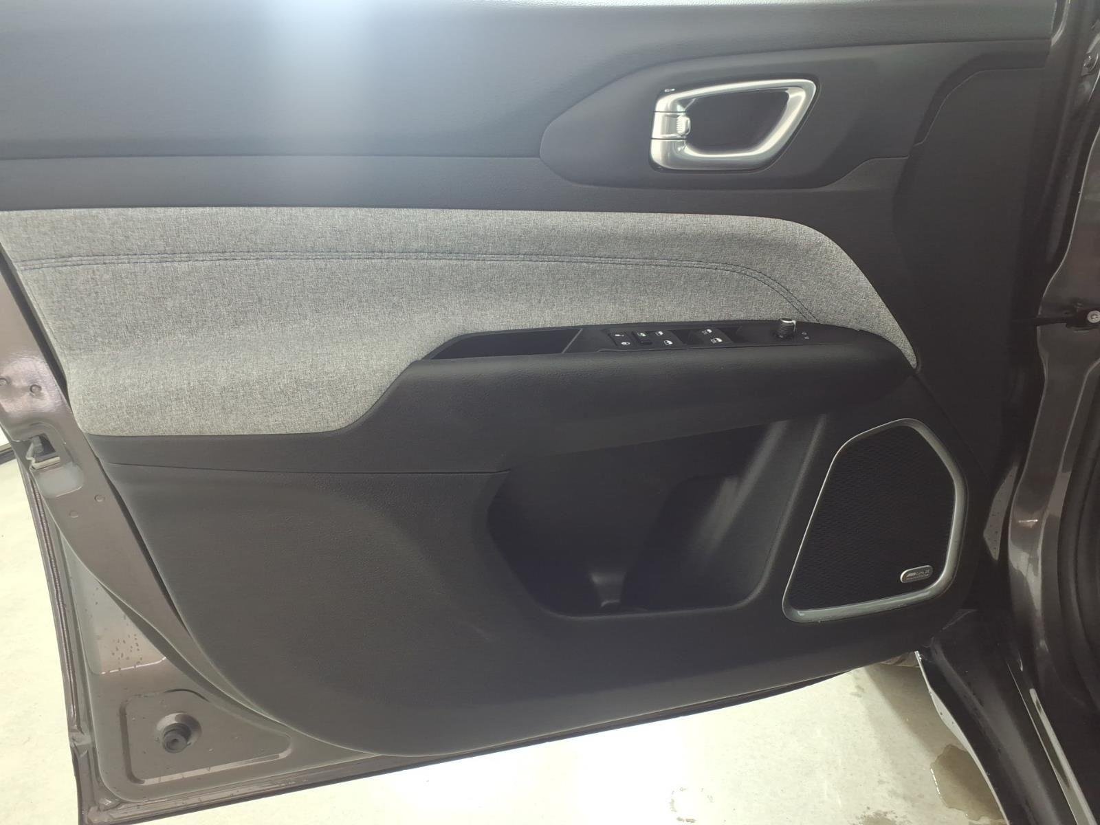 2022 Jeep Compass Latitude - Photo 29