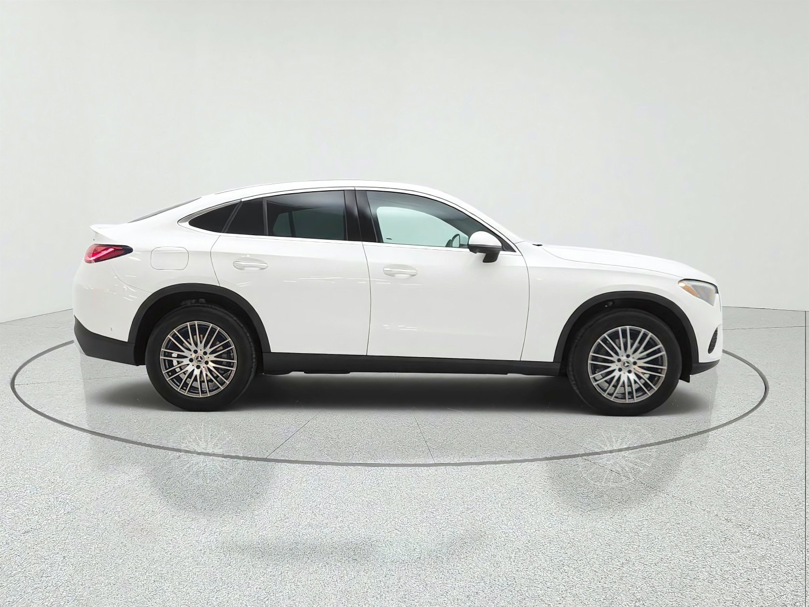 Certified Used 2026 Polar White Mercedes-Benz GLC 300 4MATIC® Coupe image 4