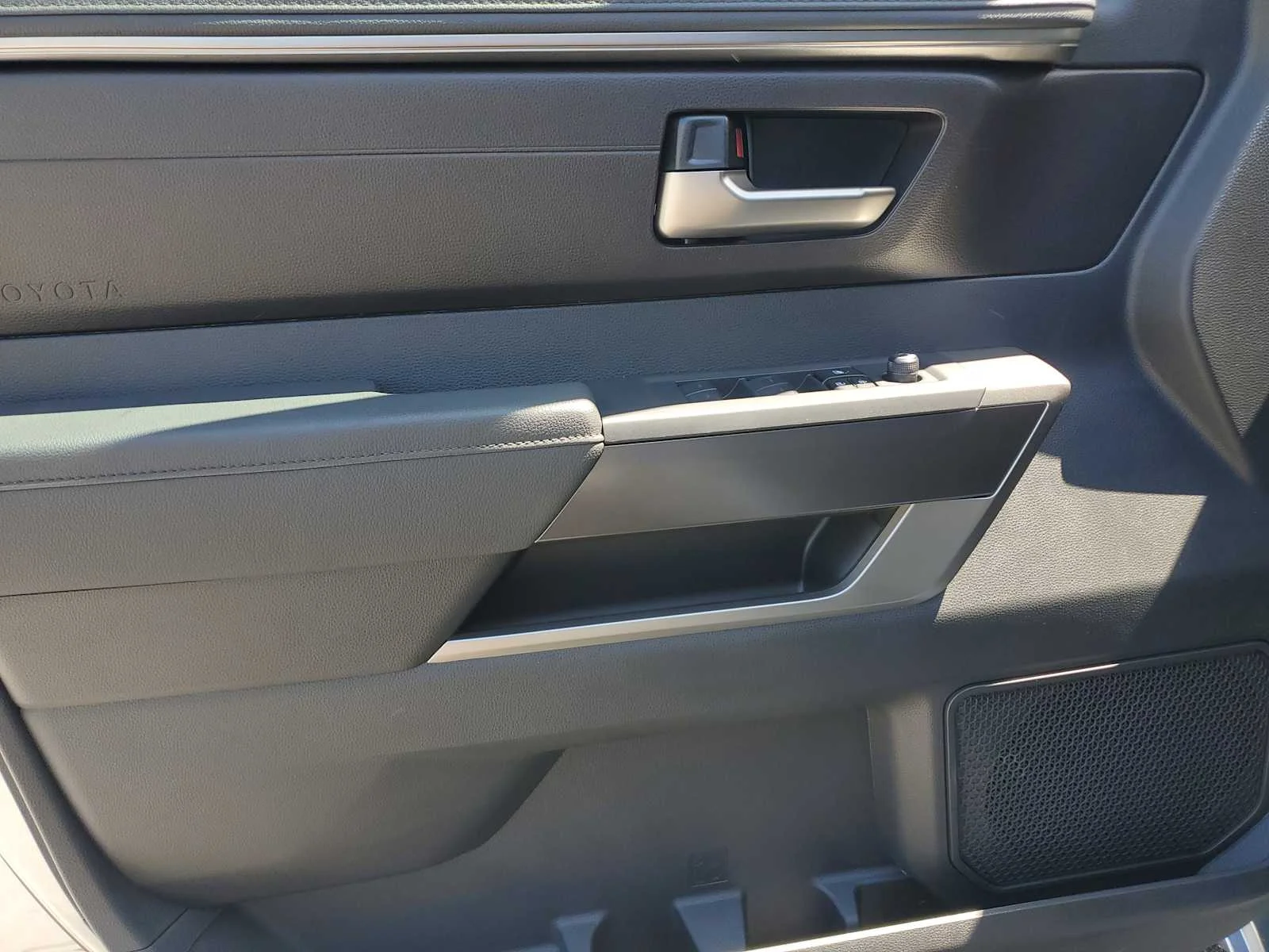 New 2026 Celestial Silver Metallic Toyota SR5 image 18