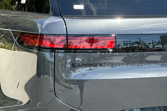 New 2026 Carpathian Grey Land Rover Dynamic SE image 26